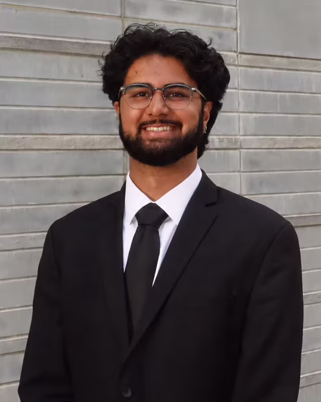 Portrait of Savun Takhar